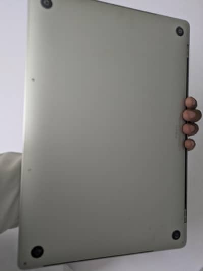 I have 2 Mac Book Pro i9 32/ 1TB bettey health 80% total genuine