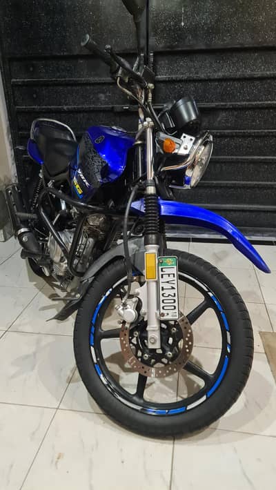 YAMAHA 125YBRG TOTAL GENUINE
