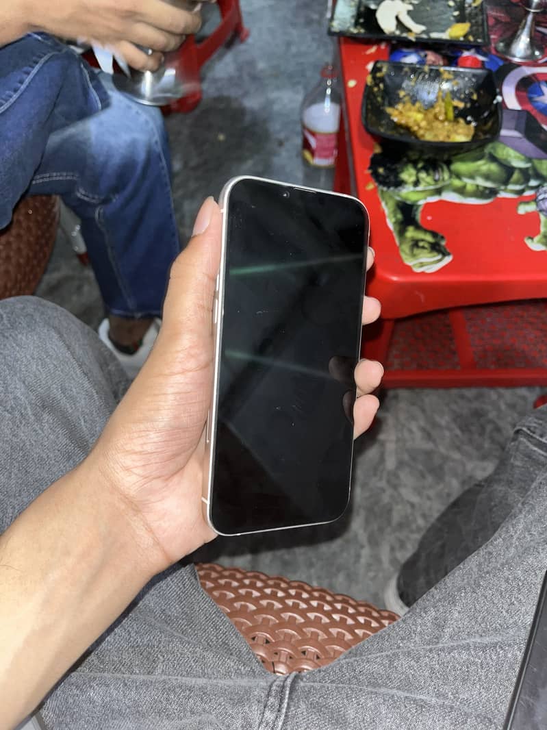 Apple iPhone 14 plus 4