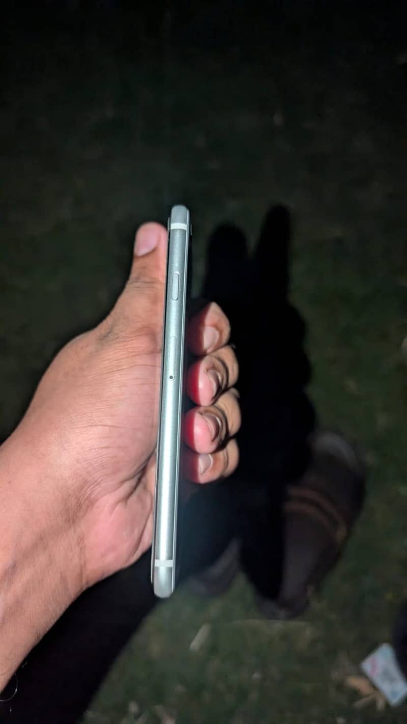 Apple iPhone SE 5