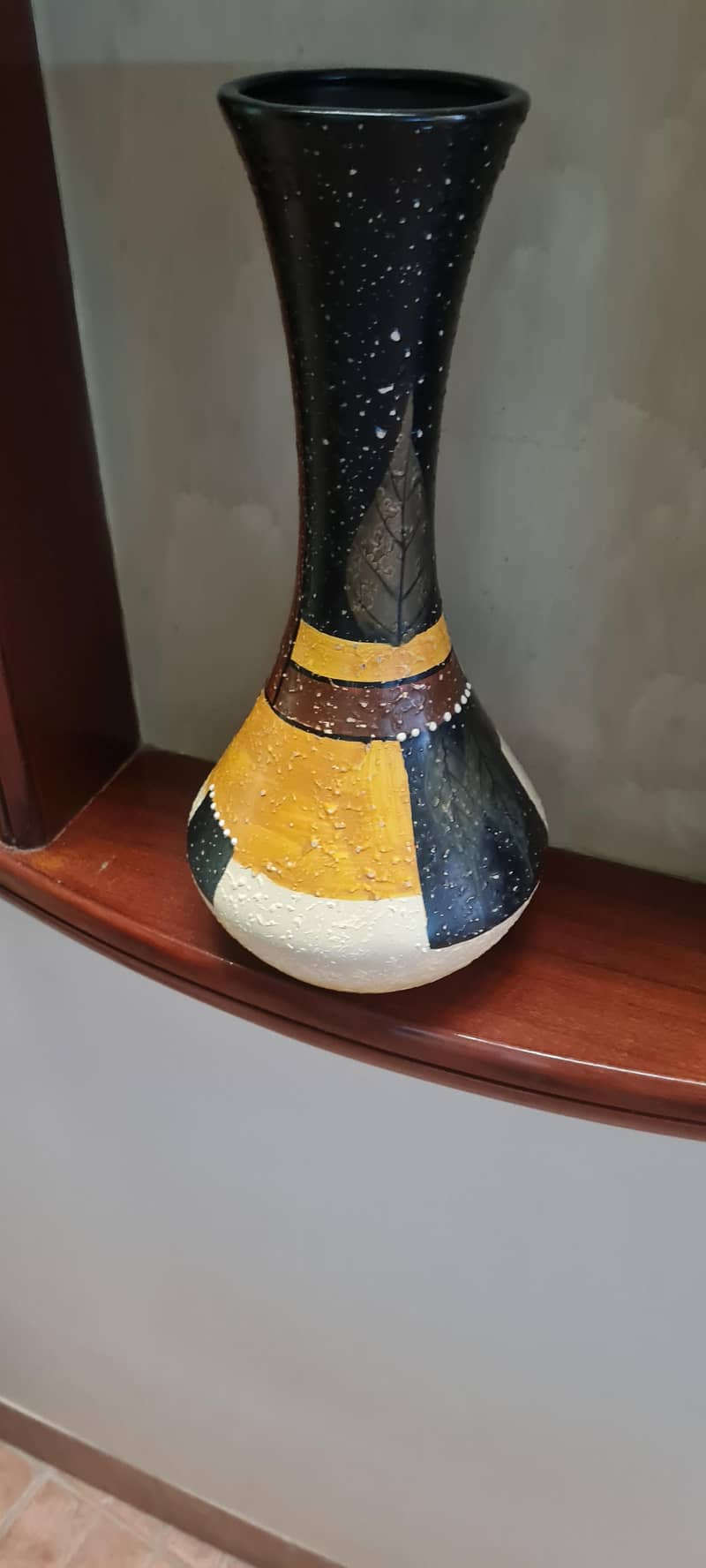 two vases 1