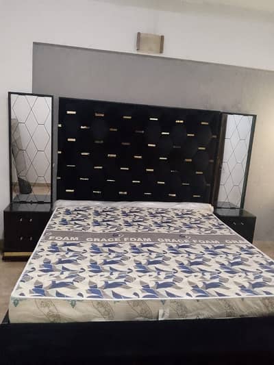 BED AND DRESSING