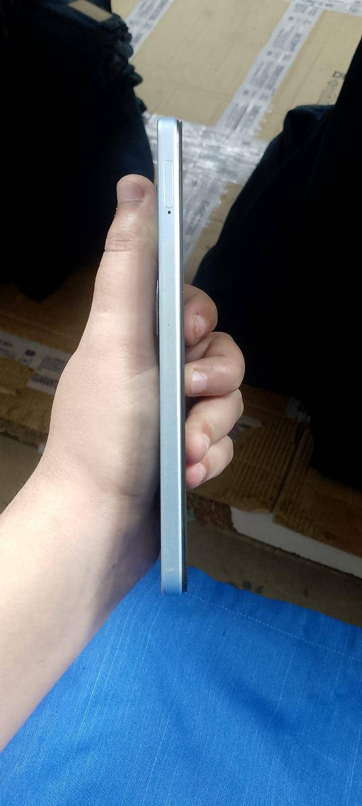 oppo A60 4