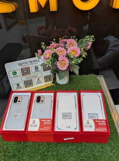Oneplus 13t,12/256 full box non pta non active both available
