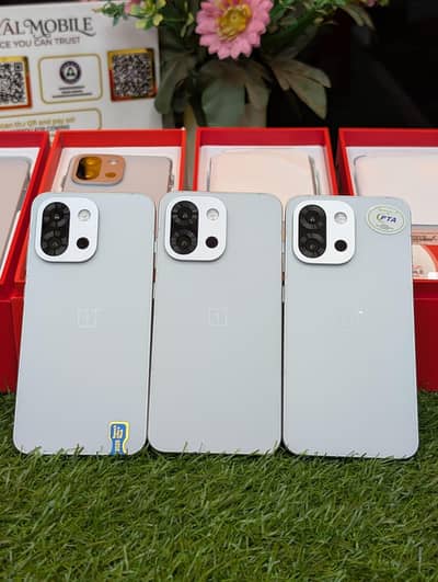 Oneplus 13t,12/256 brandnew non pta non active
