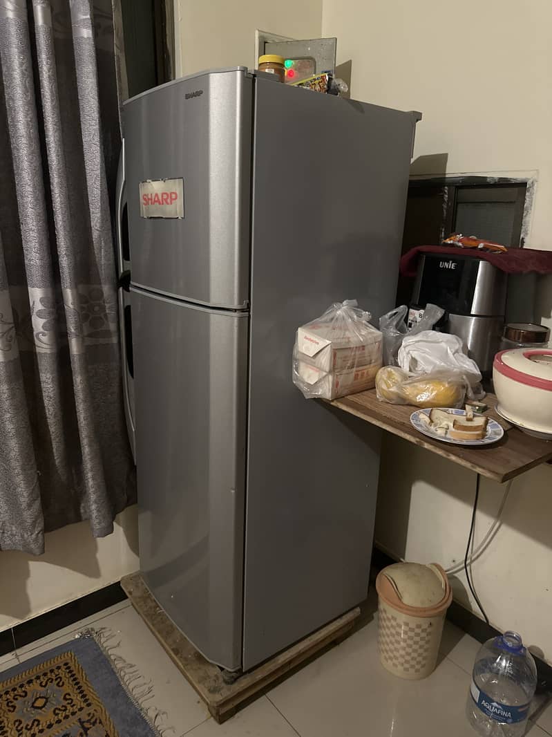 Sharp Refrigerator – Excellent Condition, Fully Working شارپ ریفریجریٹ 1