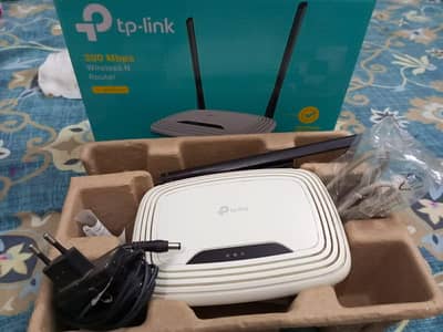 TP LINK Router TL-WR841N