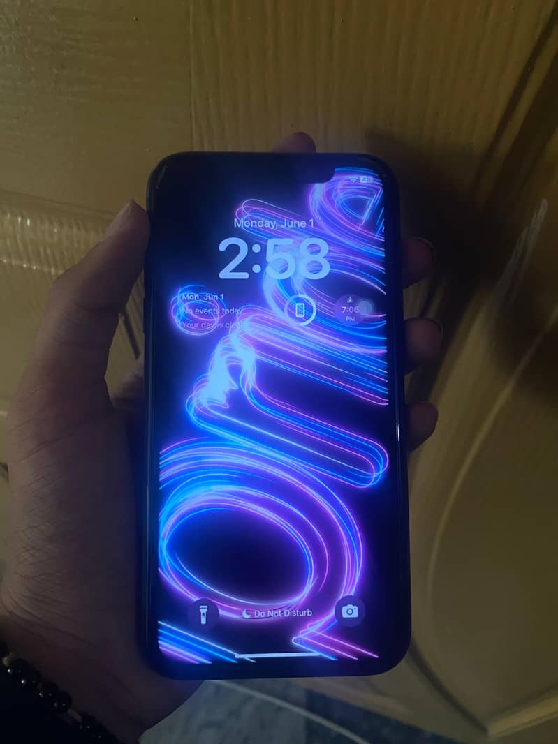 Apple iPhone 11 3