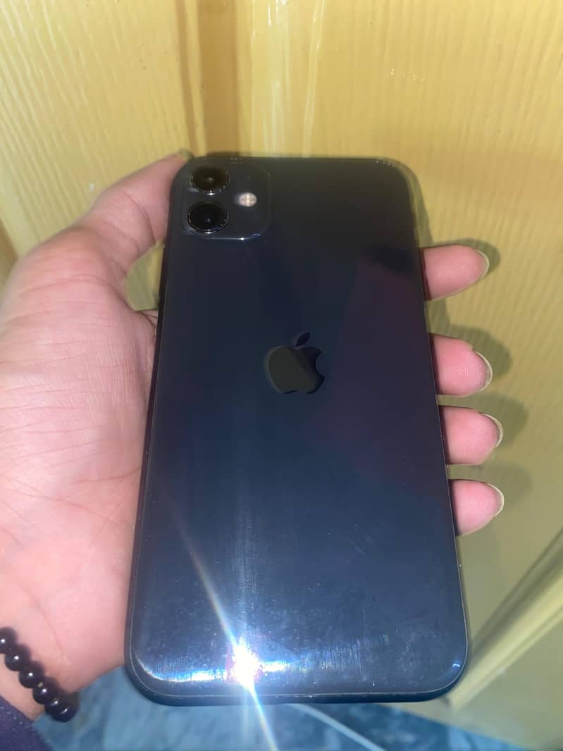 Apple iPhone 11 7