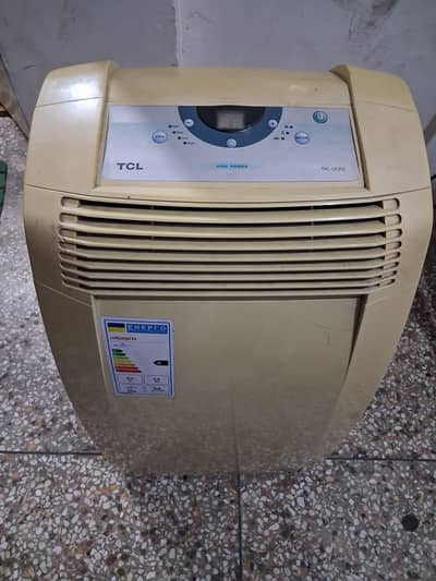 TCL 1 ton Portable AC