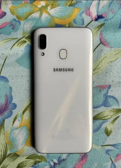 Samsung Mobile A30