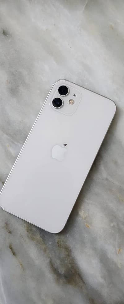 Apple iPhone 12