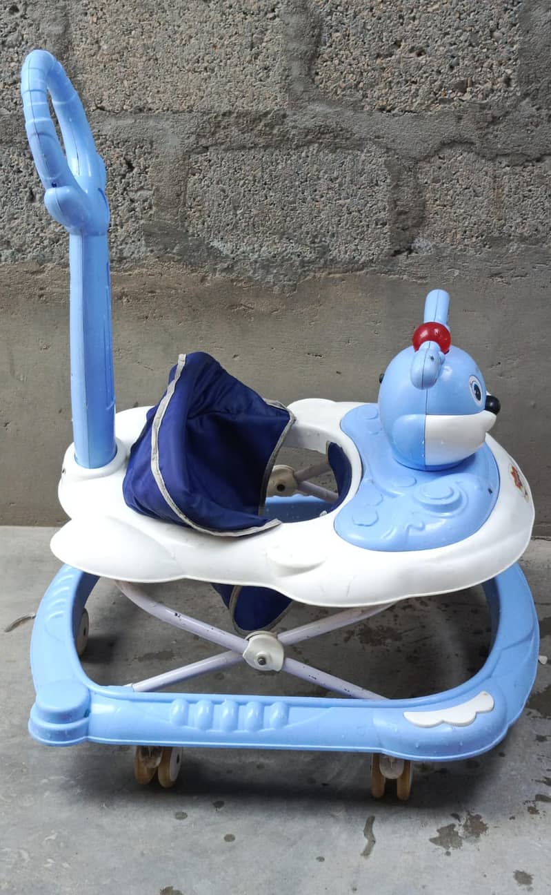 Baby's Walker. 4