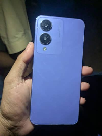 Vivo Y17s