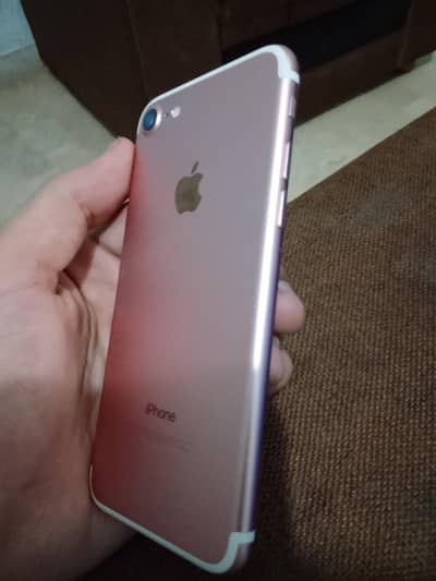Apple iPhone 7