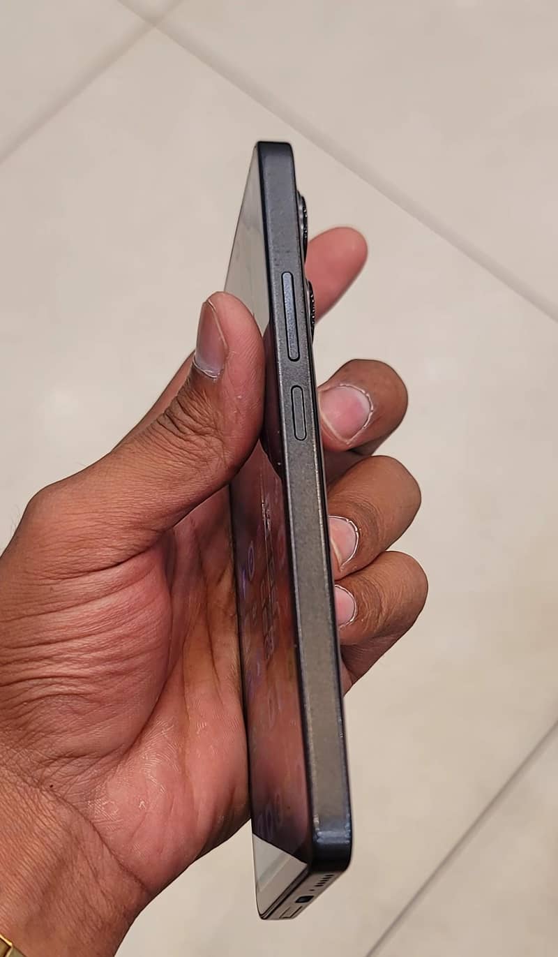 Redmi Note 13 Urgent Sale 9