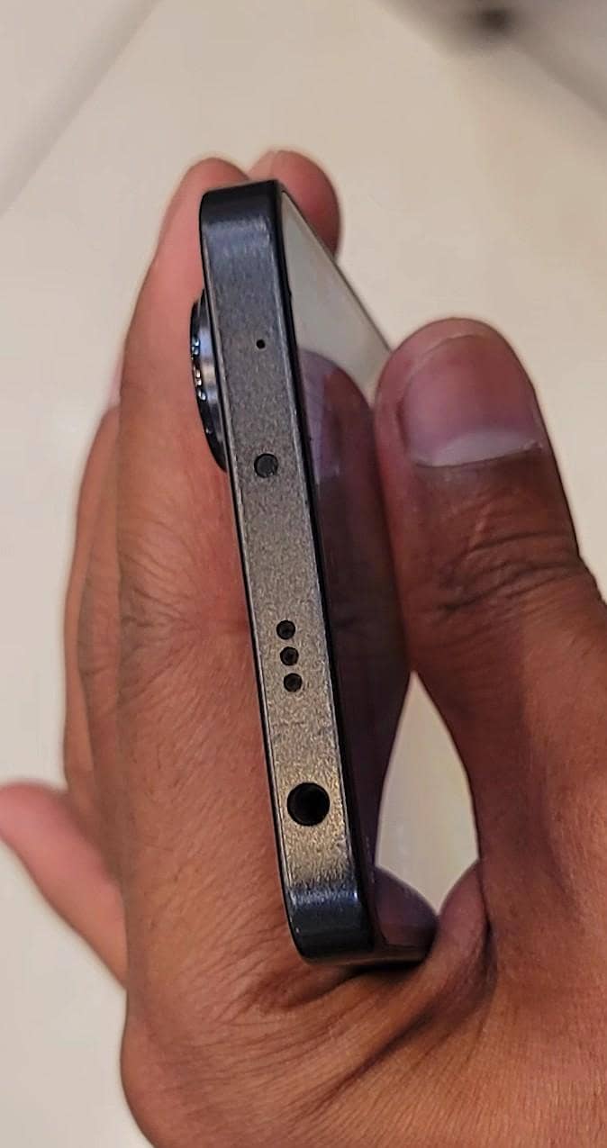 Redmi Note 13 Urgent Sale 11