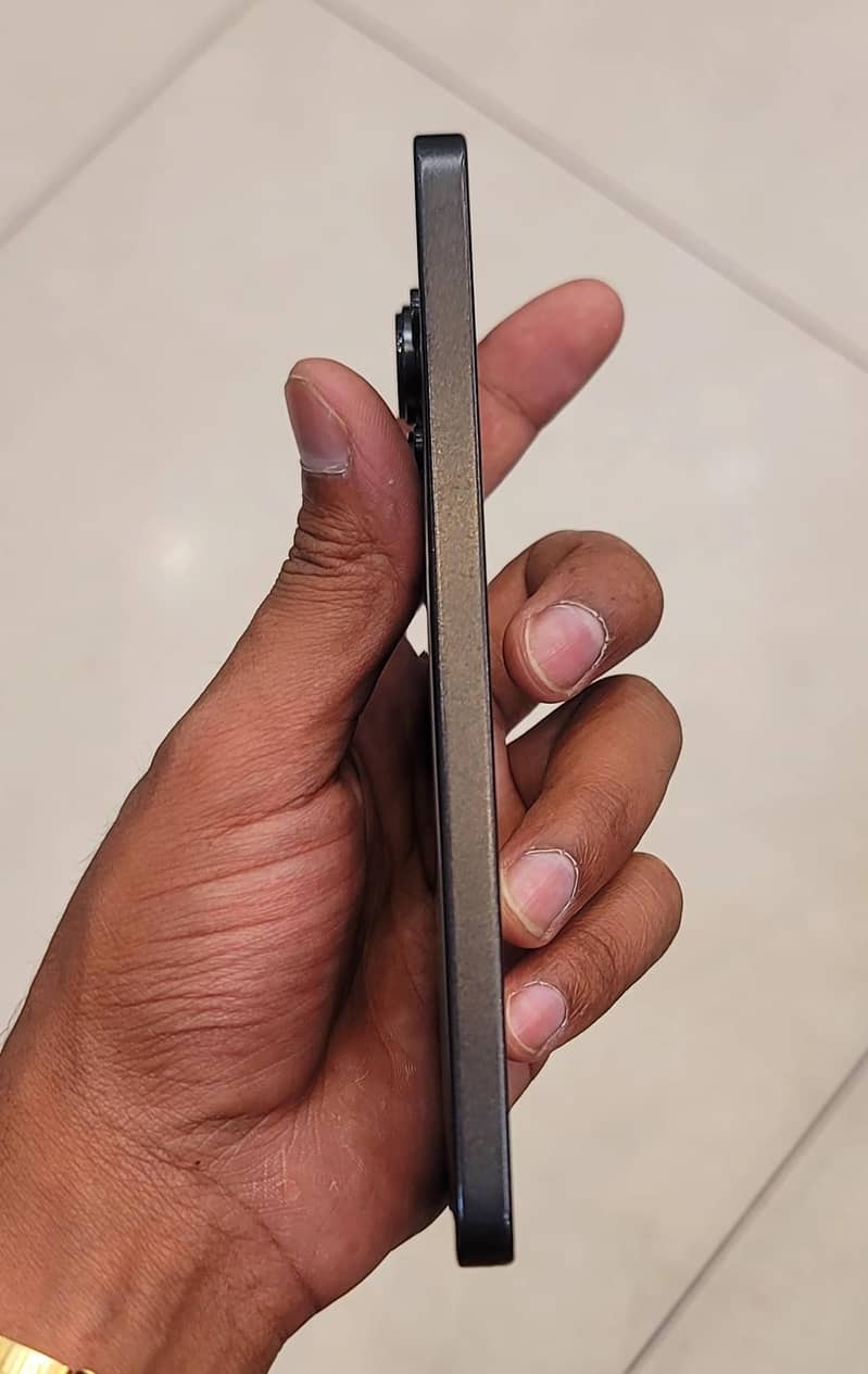 Redmi Note 13 Urgent Sale 12