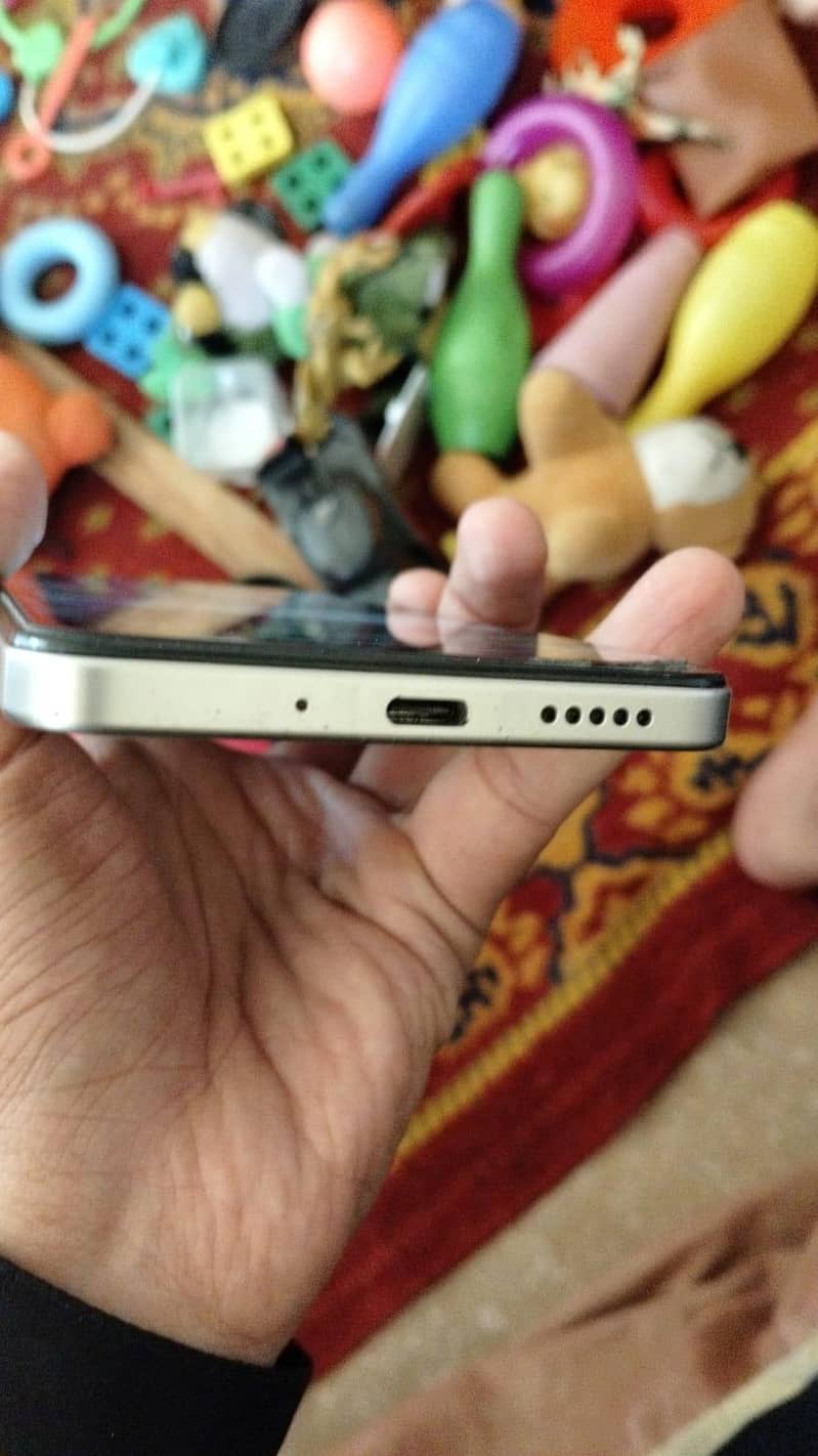 Xiaomi POCO C75 3