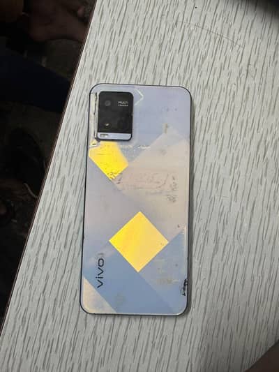 Vivo V21