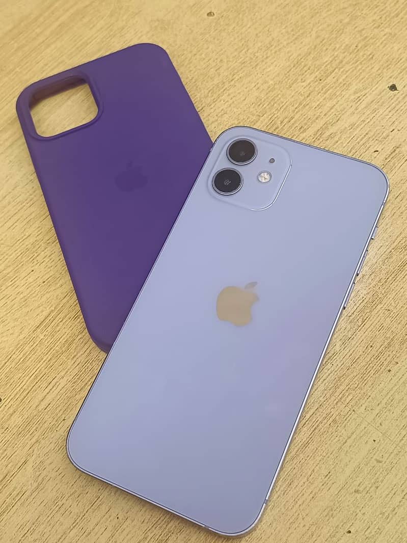 iPhone 12 1