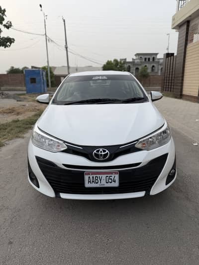 Toyota Yaris Ativ 1.3 Manual 2021-22