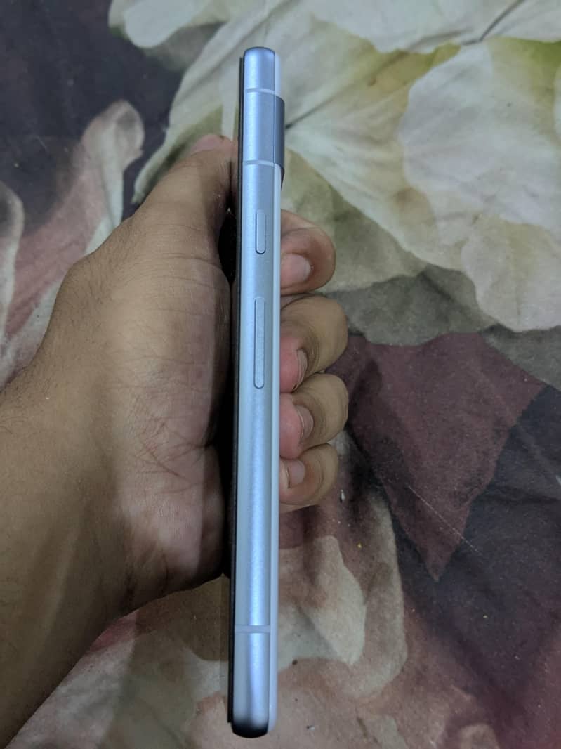 Google Pixel 7a 1