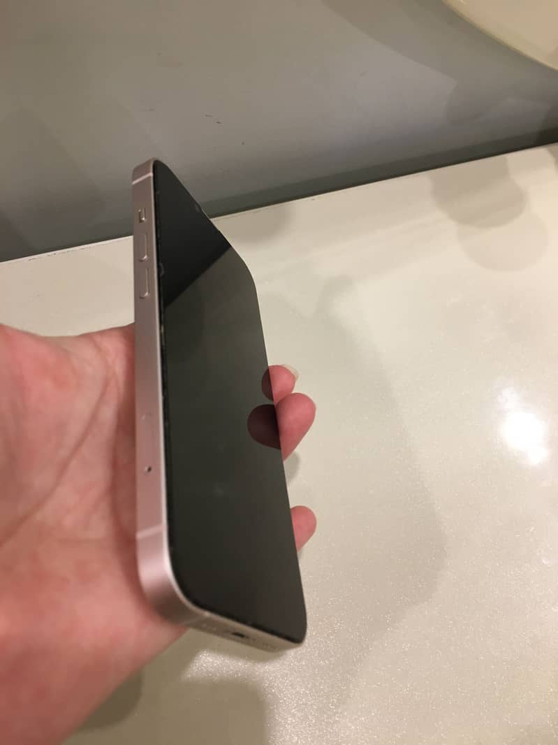 Apple iPhone 13 (Pta Approved) 2