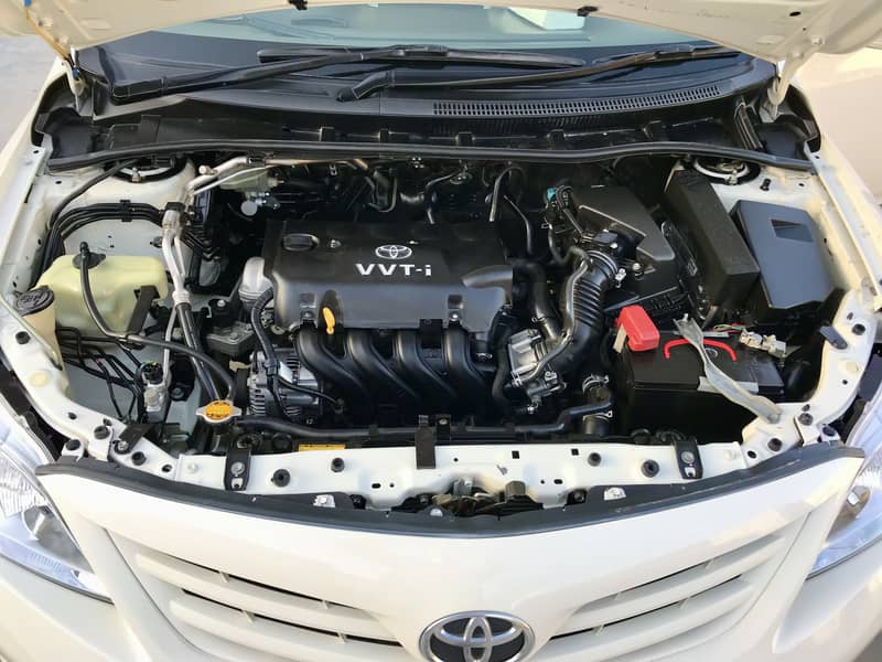 Corolla in Pristine condition 4