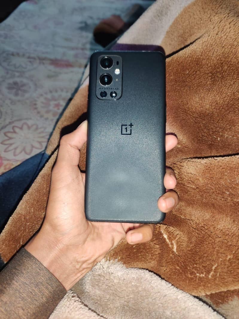 One Plus 9 Pro 0