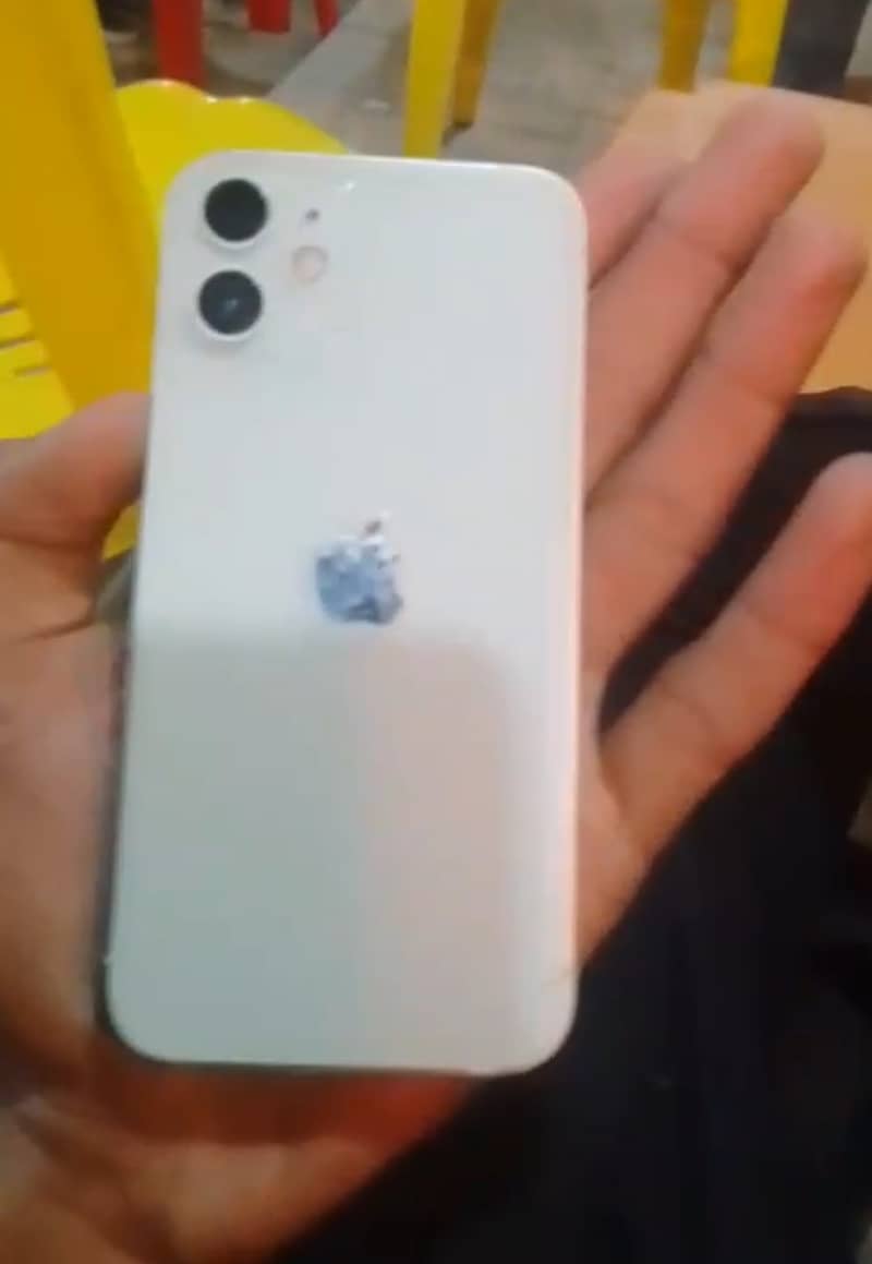 Apple iPhone 12 mini 1