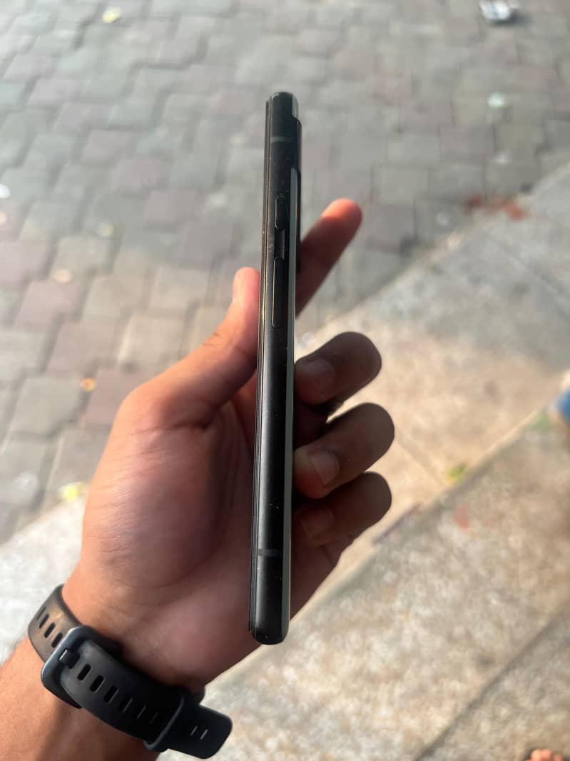 Google Pixel 6a 4