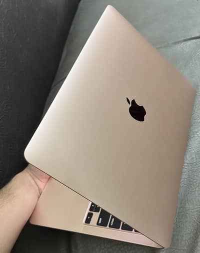 MacBook Air M1 2020 Rose Gold color