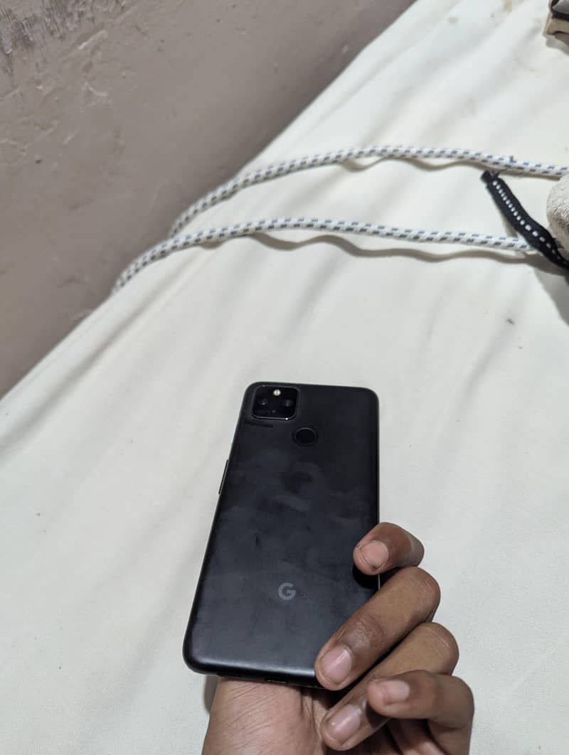 Google pixel 4a5g 1