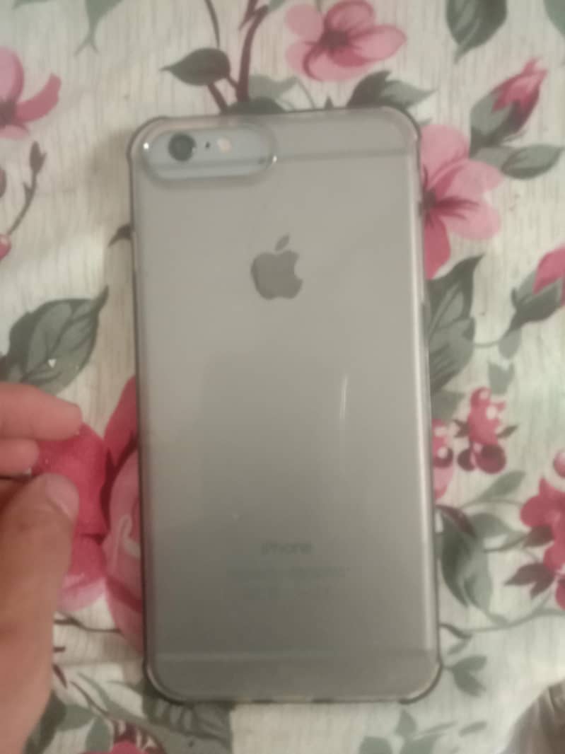 Apple iPhone 6 Plus 2
