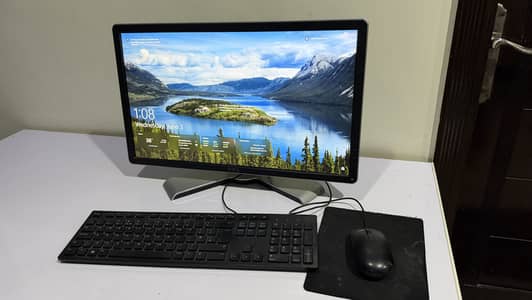 Dell Computer System with Table, Keyboard & Mouse