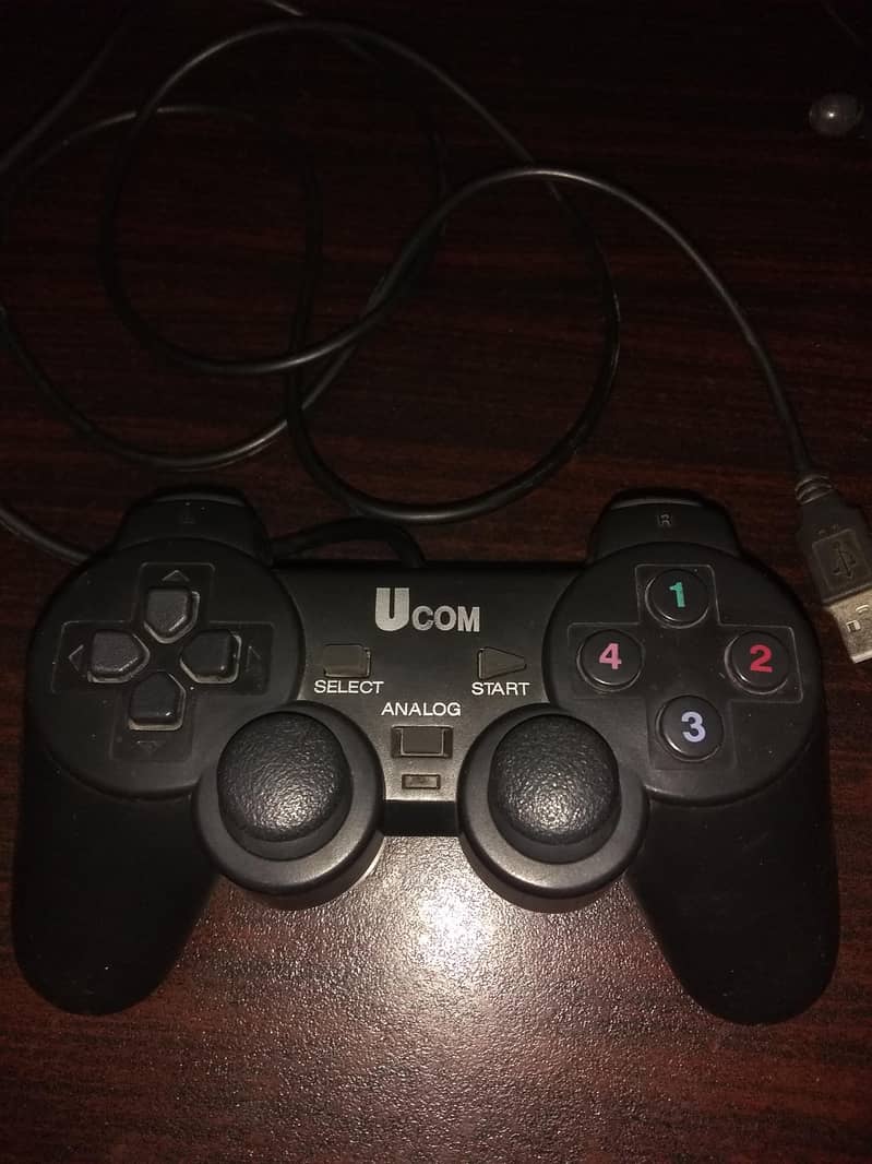gaming controller 0