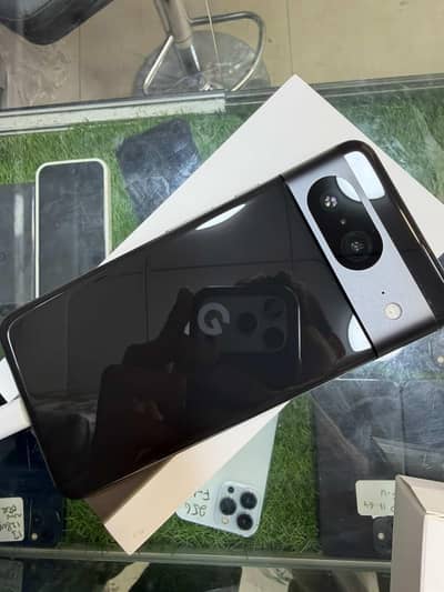 Google Pixel 8