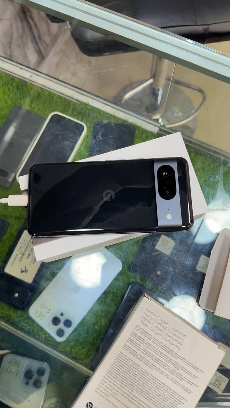 Google Pixel 8 2