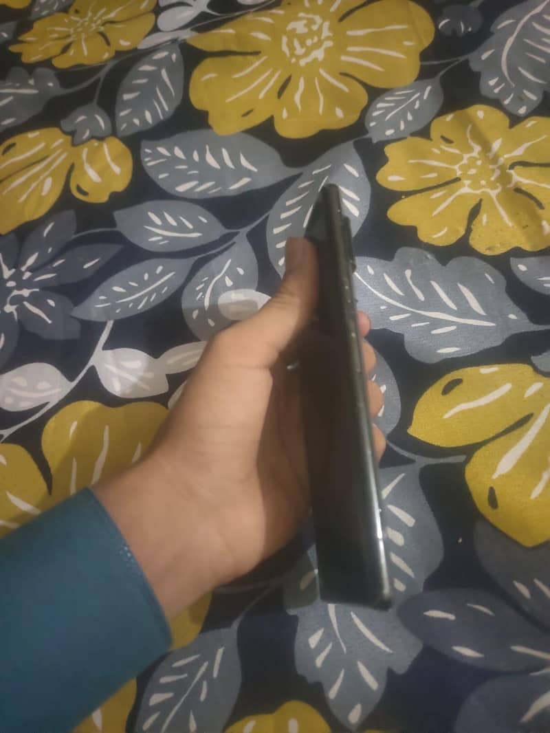 Google Pixel 6 Pro 2