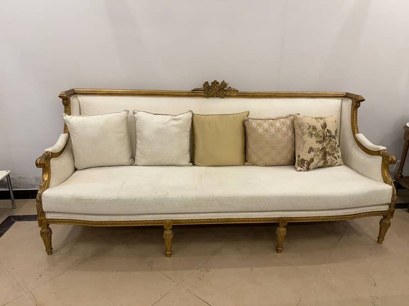 Sofas with chairs and tables 3