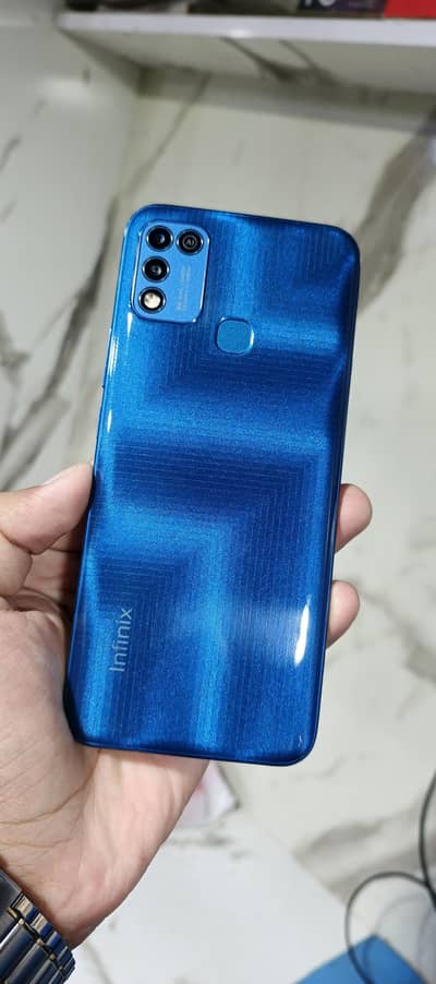 Infinix Hot 10 Play