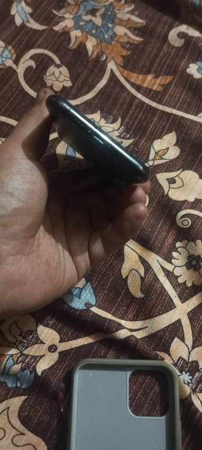 Apple iPhone 11 Pro