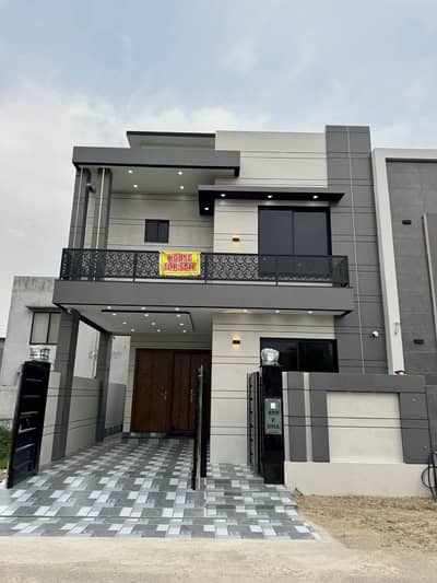 DHA REHBER SECTOR 2 BLOCK M 5 MARLA BRAND NEW HOUSE FOR SALE IN REASONABLE PRICE DIRECT DEAL WITH OWNER OWSUM LOCATION FAR AWAY FROM DRAIN SOLD CUNSTRUCTION BY OWNER DIRECT DEAL WITH OWNER OWSUM LOCATION