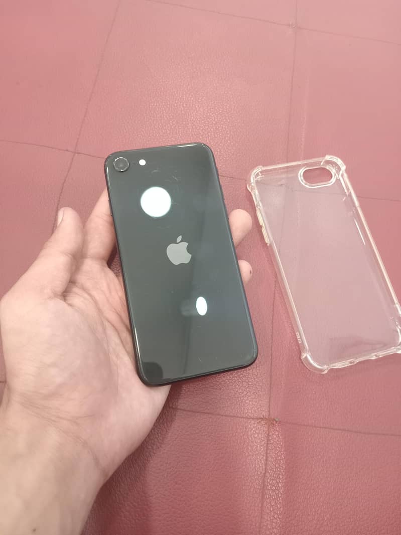 Apple iPhone SE 0