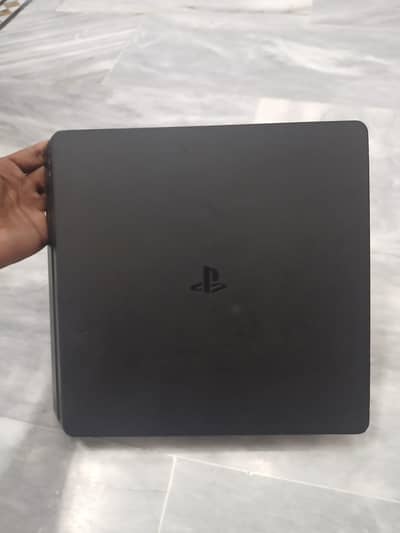 PS4 SLIM