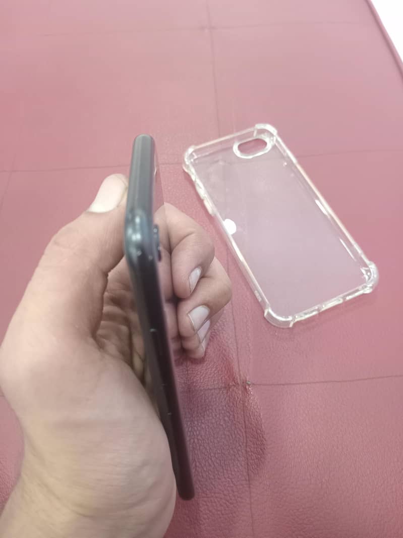 Apple iPhone SE 5