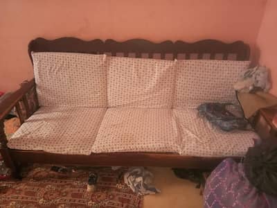 Sofa set