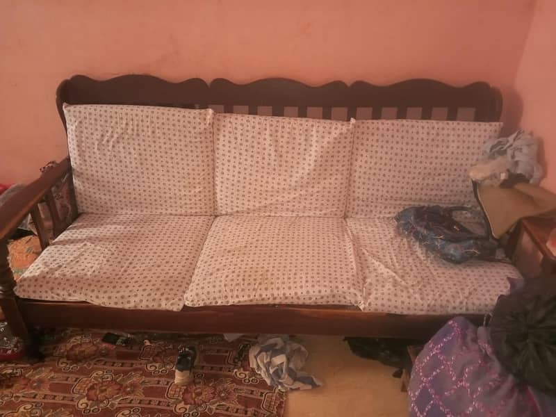 Sofa set 0