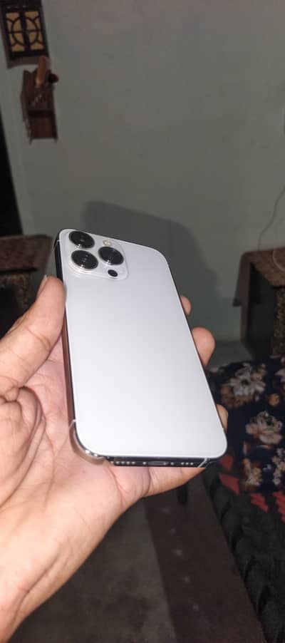 Apple iPhone 13 Pro